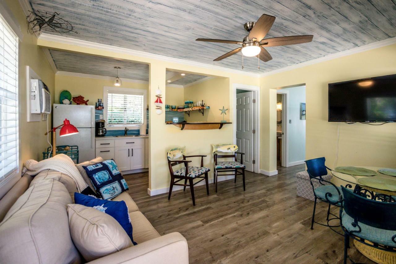 Island View Cottages Sebastian Luaran gambar