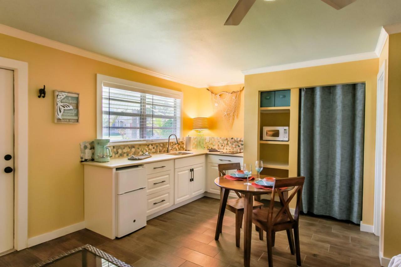 Island View Cottages Sebastian Luaran gambar