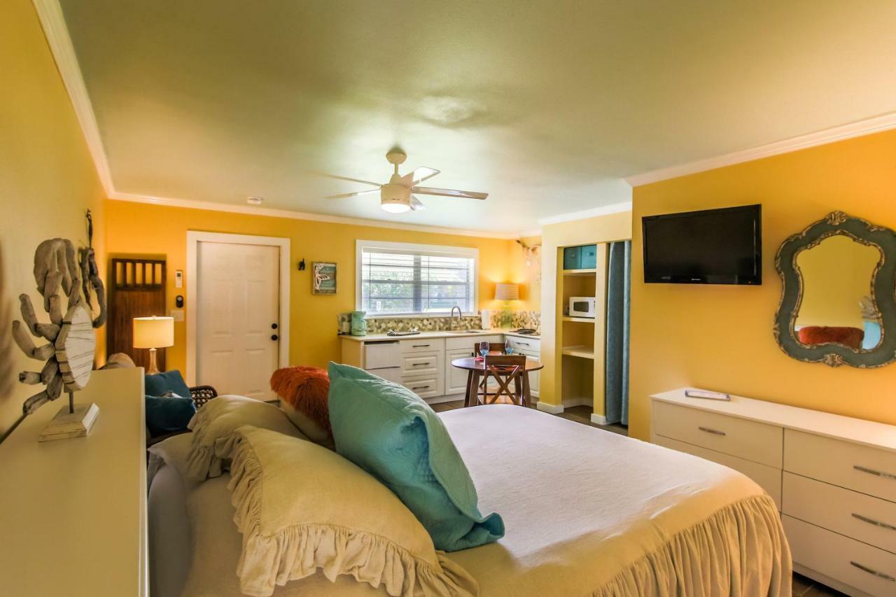 Island View Cottages Sebastian Luaran gambar