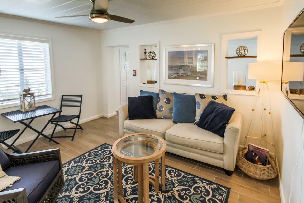 Island View Cottages Sebastian Luaran gambar