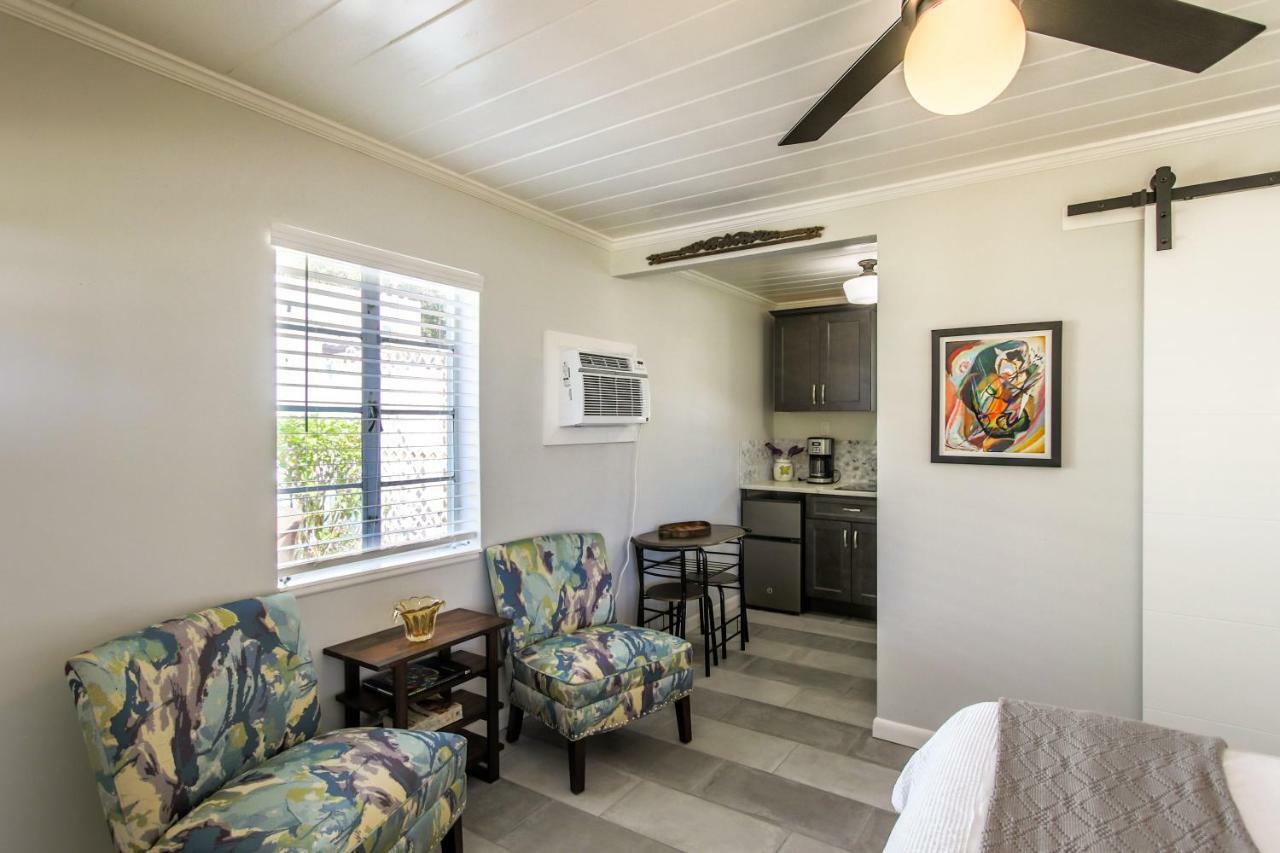 Island View Cottages Sebastian Luaran gambar
