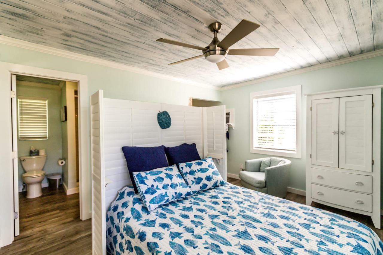 Island View Cottages Sebastian Luaran gambar